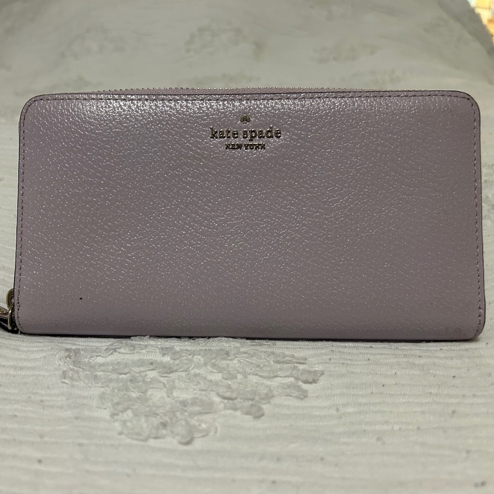 Kate Spade Large Leila Wallet in Lilac